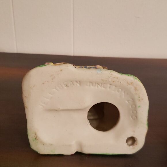 Lot of 3 - Jellybean Junction Ceramic Village Pieces (2005) - Picture 15 of 17